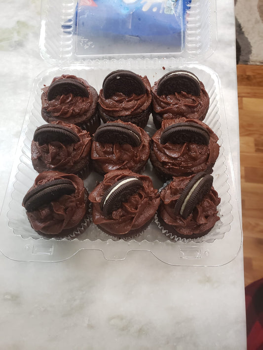 Chocolate Cupcake with Oreo Topper and Chocolate buttercream